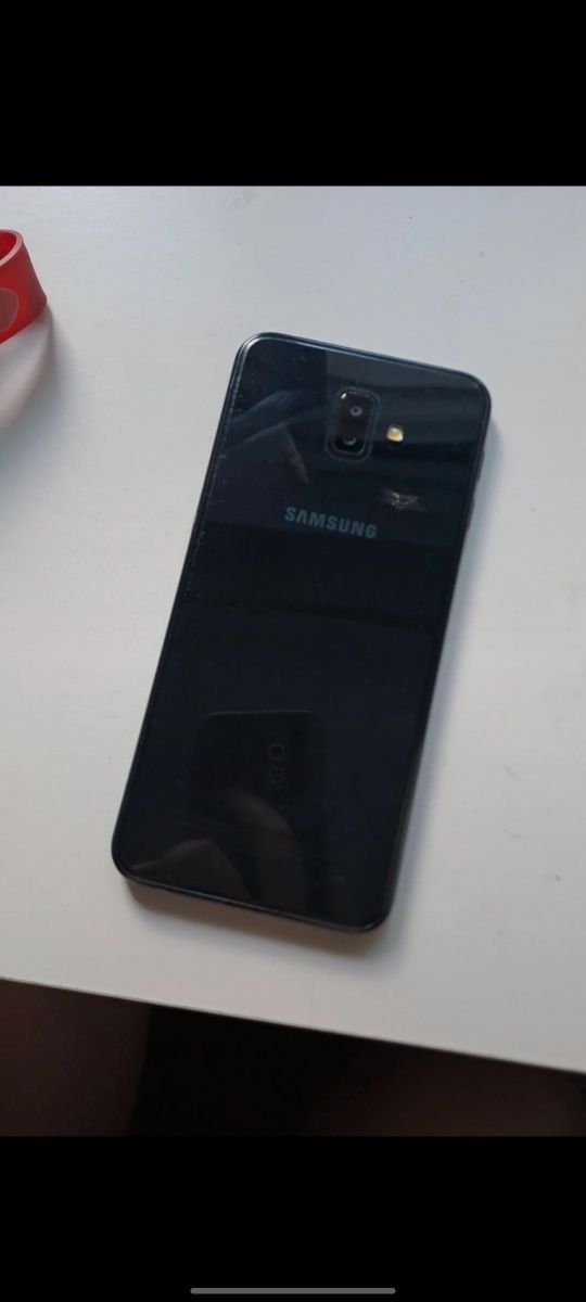 Telefon Samsung Galaxy J6+