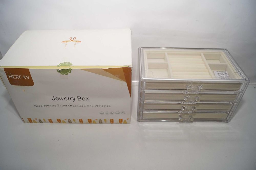 Akrylowe pudełko na biżuterię organizer szkatułka pierścionki kolczyki
