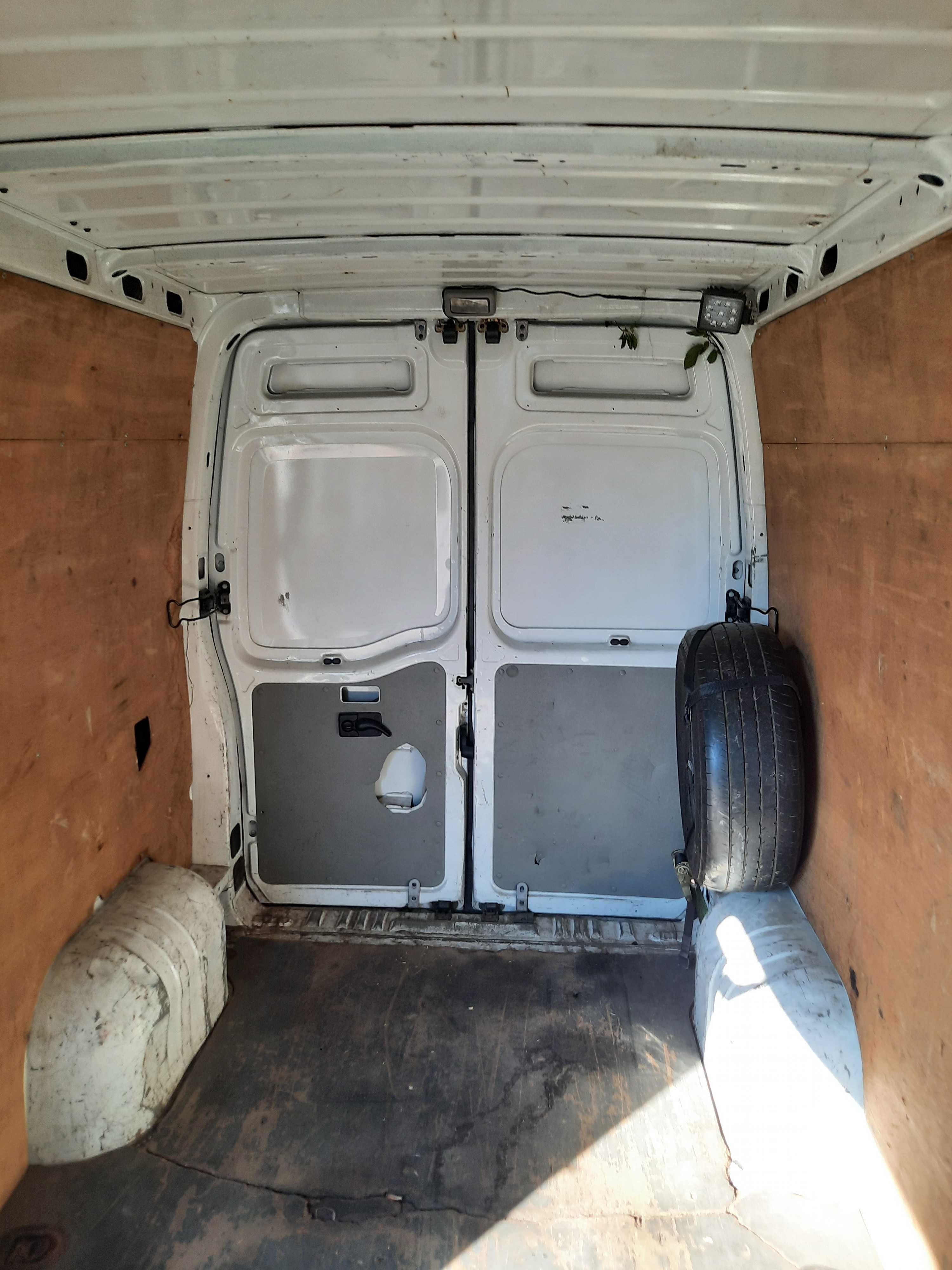 Renault Master 2007 2.5D 120KM, Webasto, CB radio, hak, stan bdb L3H2