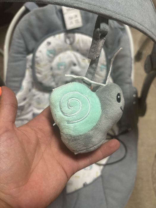 Крісло-гойдалка для немовлят