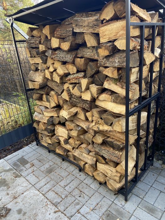 drewno kominkowe sezonowane warszawa okolice transport i układanie