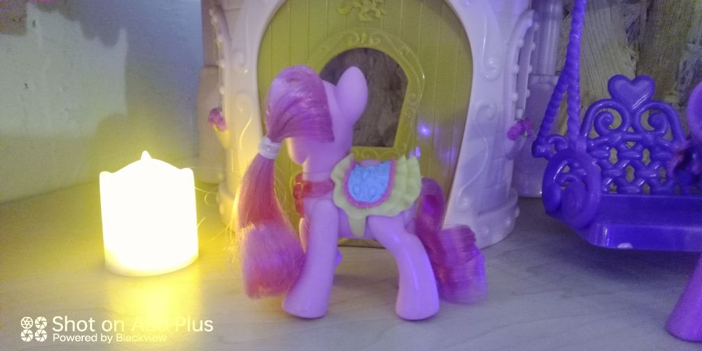 My little pony, crystal motions, 2012