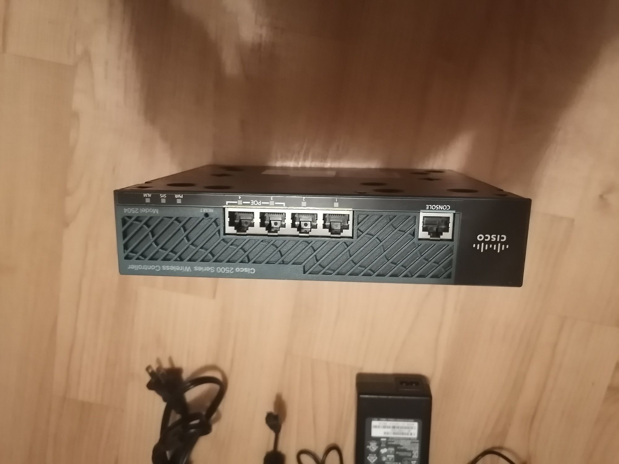 Cisco Wireless controller WLC 2500 series 2504 v07 контроллер беспрово
