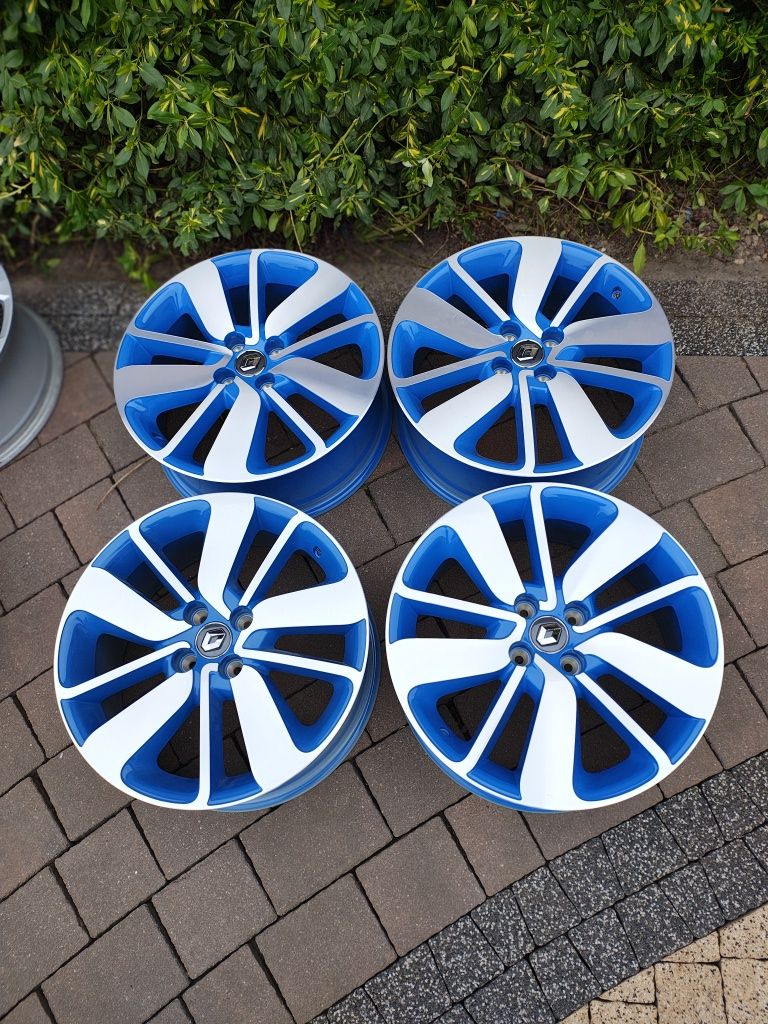 17 Renault 4x100 7J et44. 403007/138R CMS Clio