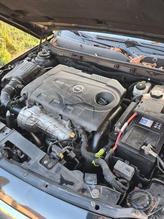 Opel Insignia 2.0 diesel 160KM automat 2012rok