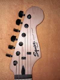 Gitara elektr. Squier by Fender Stratocaster  + combo