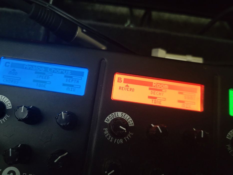 Line6 M13 procesor efektów multiefekt