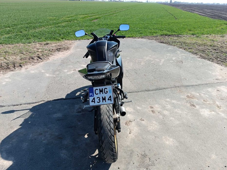 Motor Yamaha YZF R125