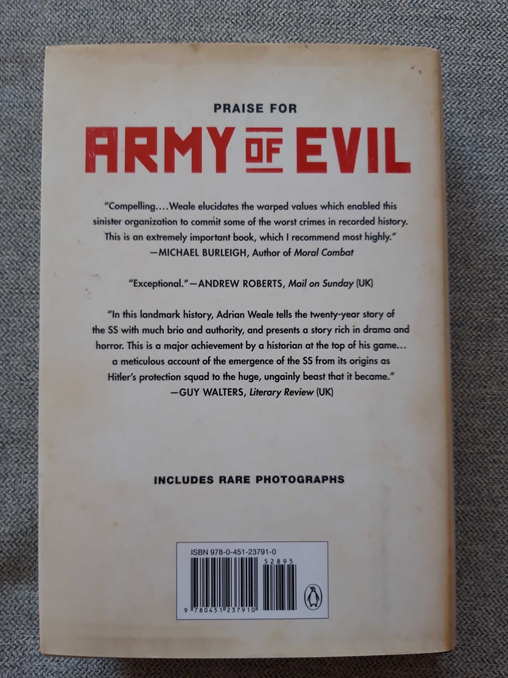 Livro "Army of Evil - A historia of the SS"