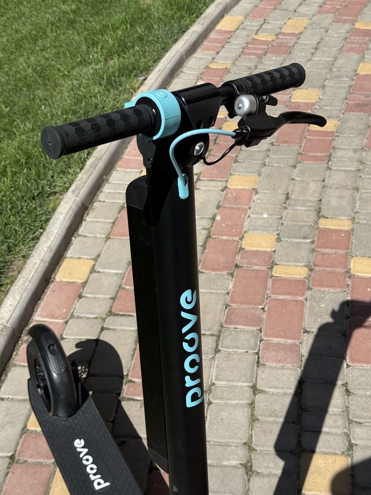 Электросамокат Proove X-City Pro електро самокат