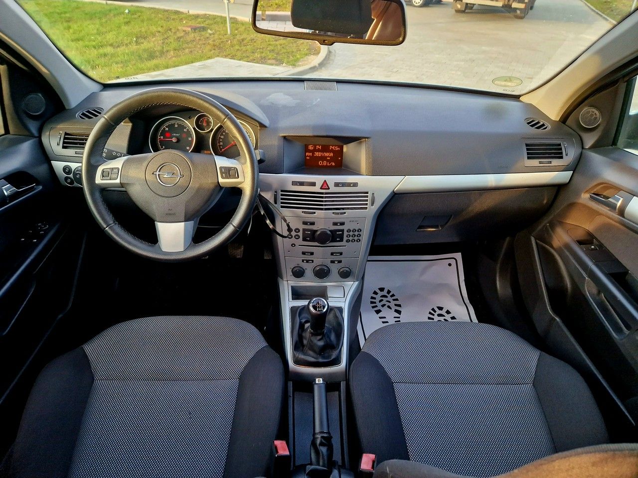 Opel Astra Opel Astra H Lift 2010r. Sprowadzony