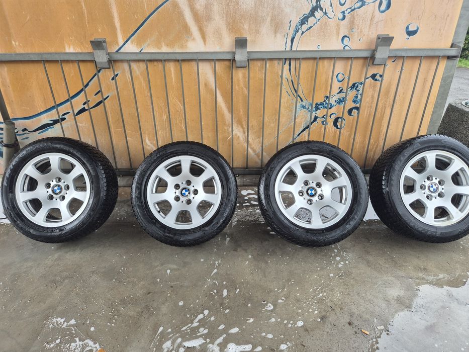 Felgi z oponami zimowymi do BMW r16
