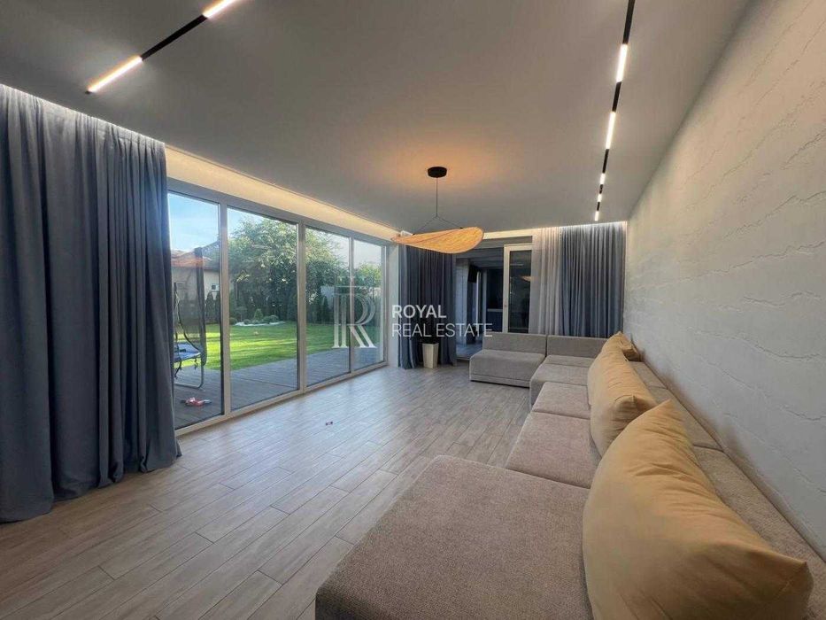 Осещина Продаж Будинку КМ Троянда з Ремонтом 240м2 8 сотих 6к