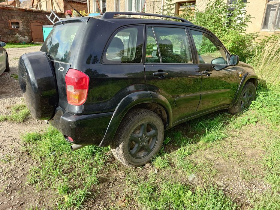 Samochód osobowy Toyota Rav 4