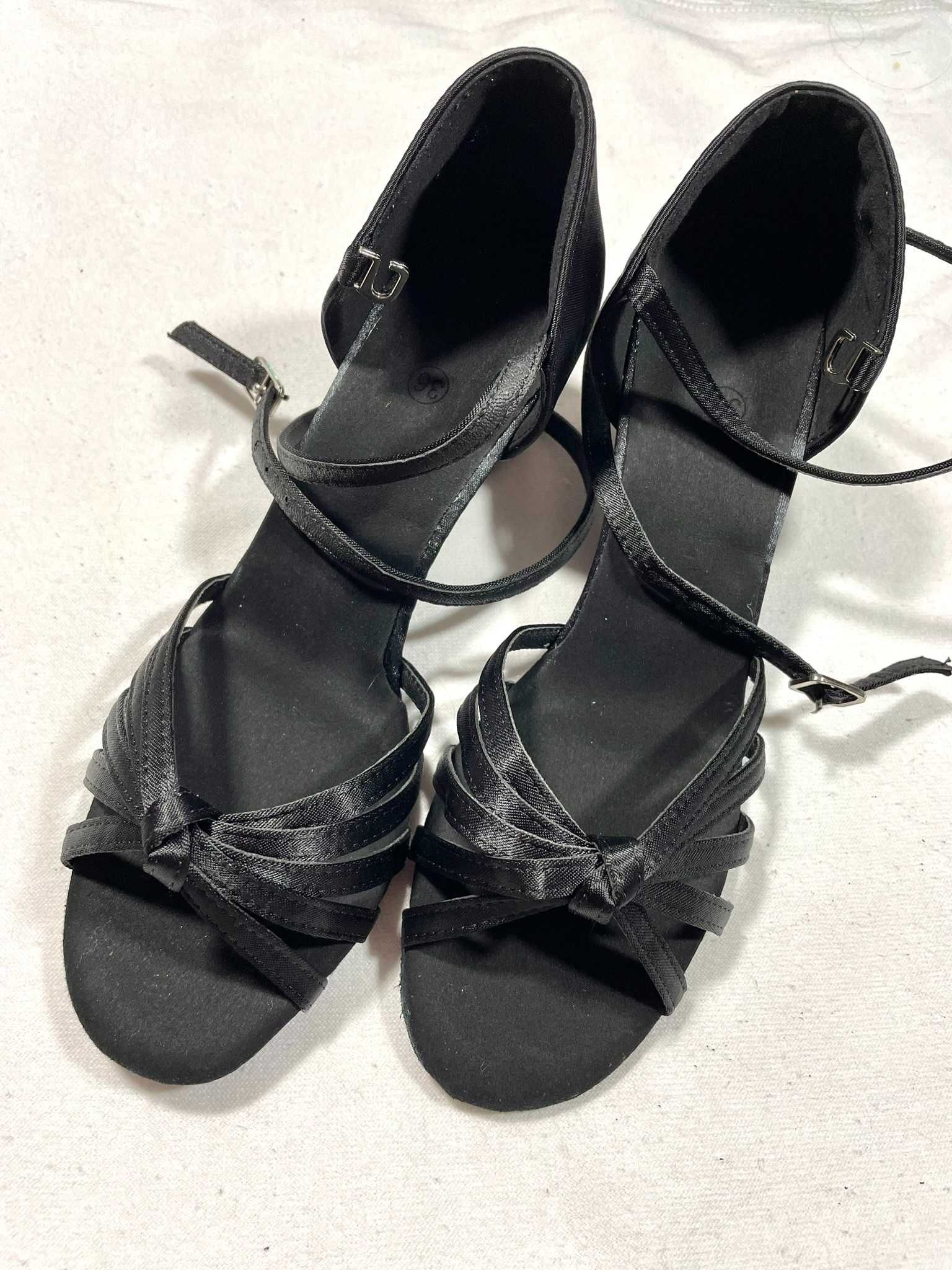 Nowe buty do tańca Latino 41 czarne 5 cm supełek