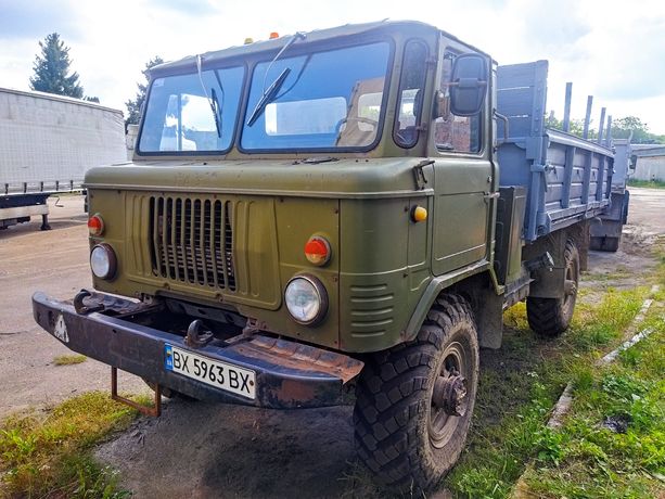 Вантажний самоскид ГАЗ-66
