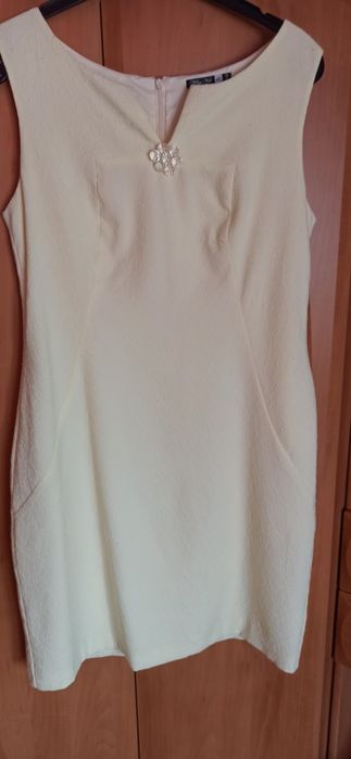 Jasnożółta/ kremowa sukienka wizytowa