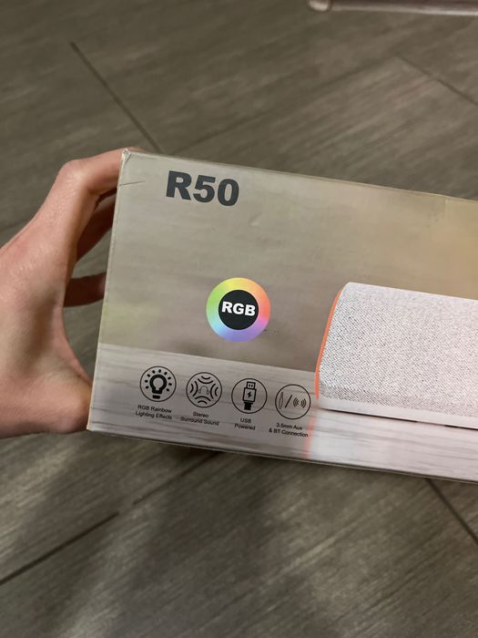 Звукова панель колонка