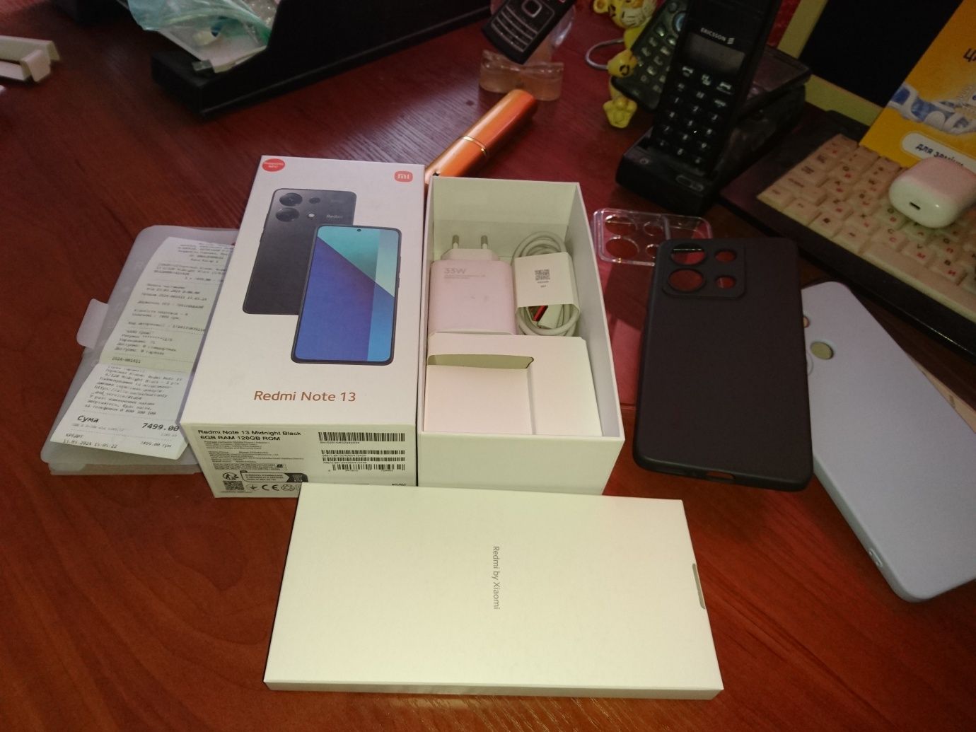 Продам  Xiaomi Redmi Note 13  4 Джи 6/128.