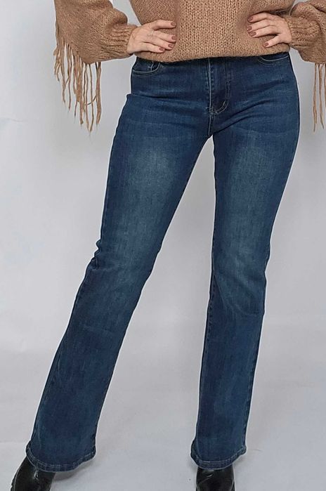 Spodnie jeansy dzwony elastyczne S