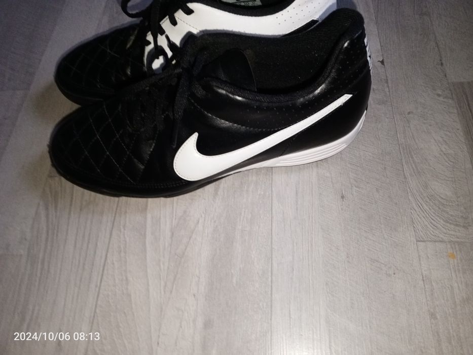 Żwirówki Nike Tiempo