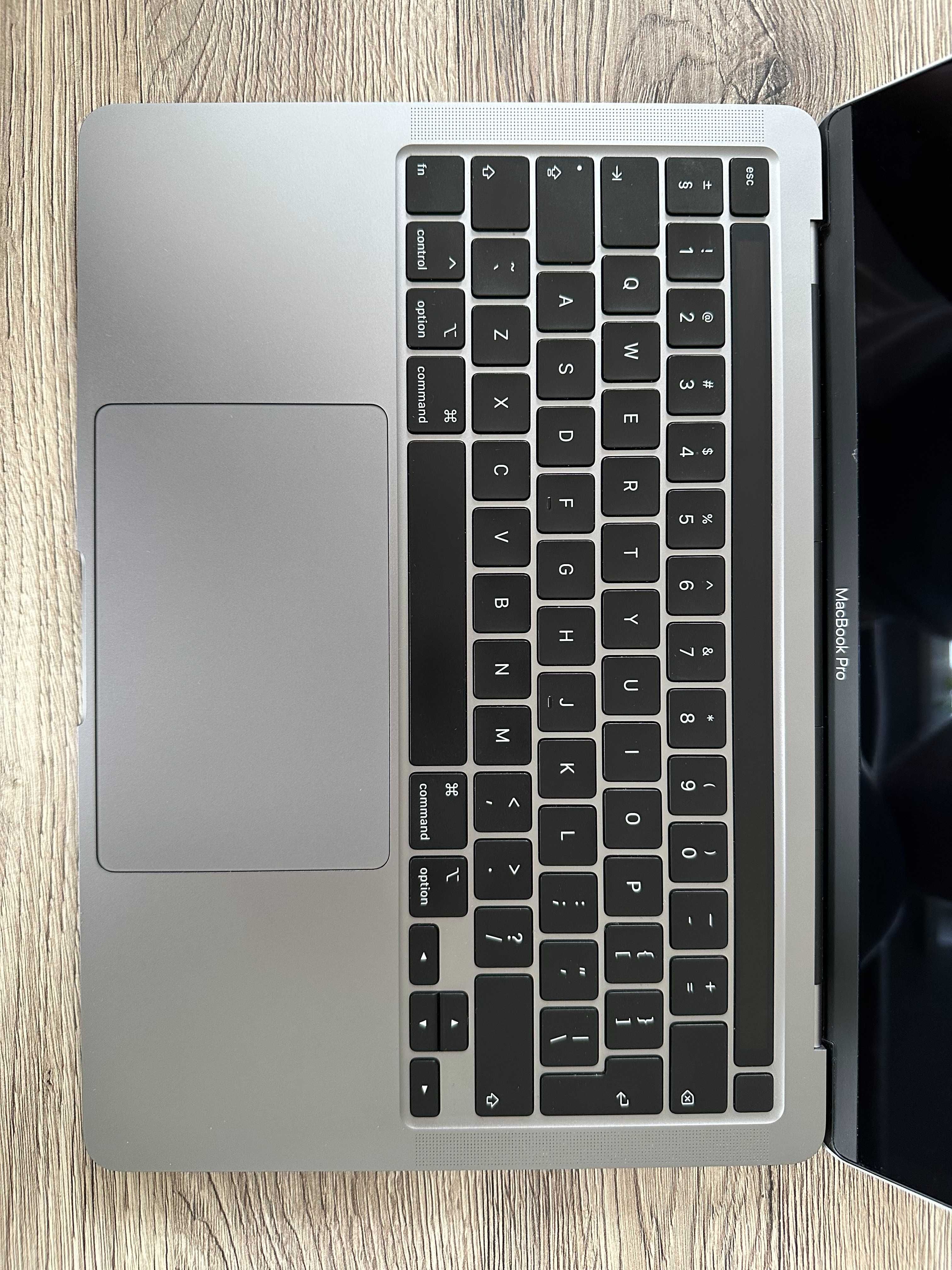 MacBook Pro 13" 2020 (i5, 8 GB RAM, 256 GB) Space Grey