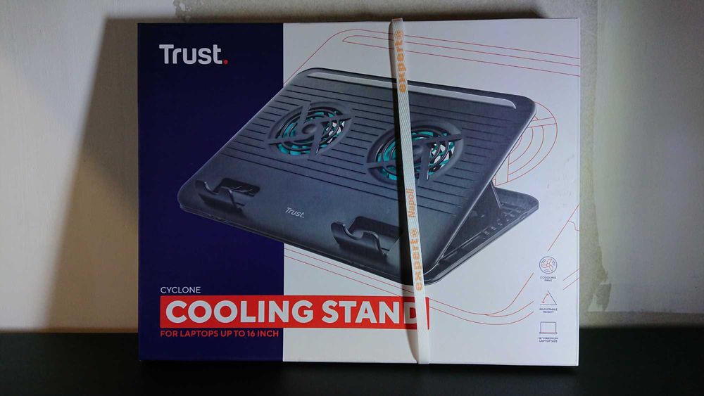 Подставка под ноутбук / планшет до 16" дюймов Trust Cyclone 17866