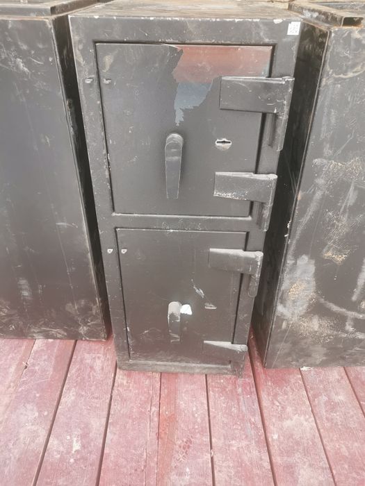 Сейф банківский 1-го., 2-го., ступенів захисту