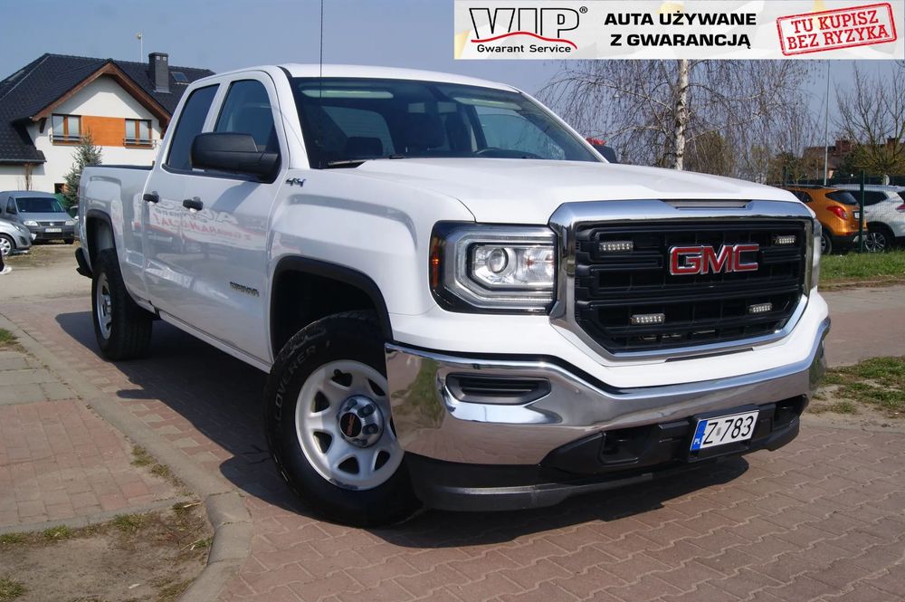 GMC Sierra Oryg. przebieg 28.000 km ! Zarejestrowany ! 5.3 V8 ! 4x4 ! 6 miejsc !