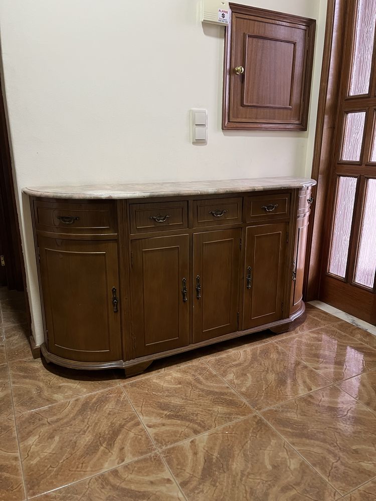 Cozinha completa + Forno e Placa vitrocerâmica + Móvel de entrada