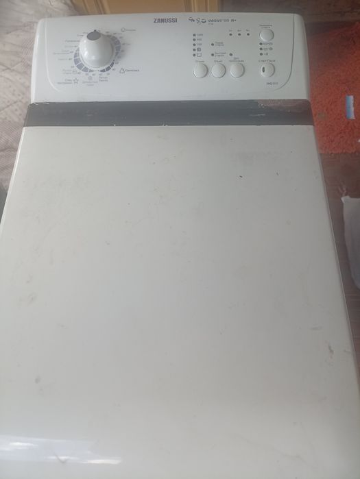 Пральна машина "Zanussi"