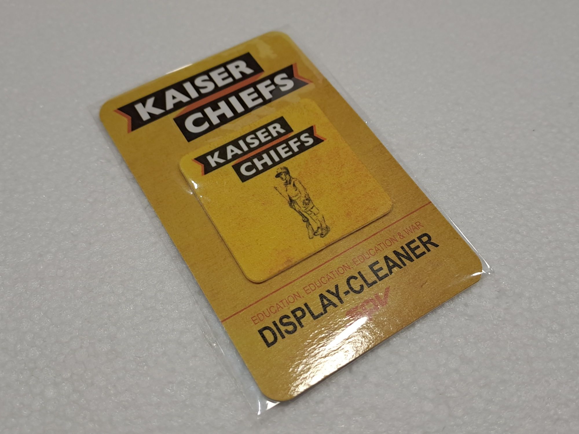 Kaiser Chiefs CD+K7+Mala+Merch
