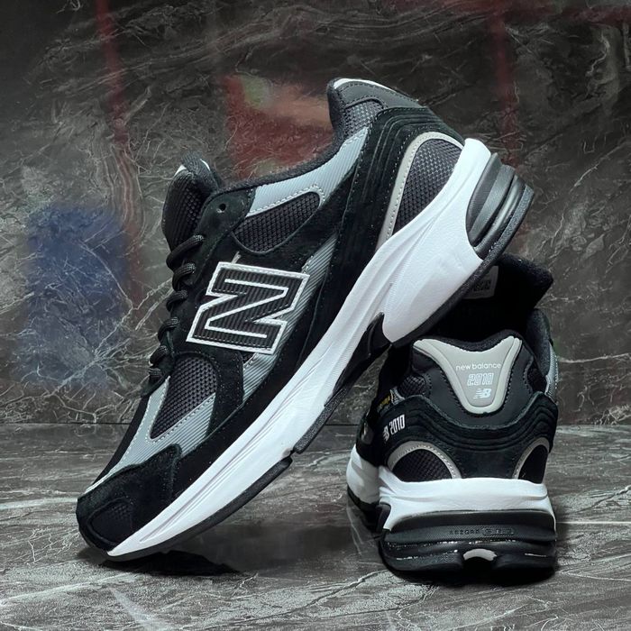 New Balance 2010 GTX Black Grey White