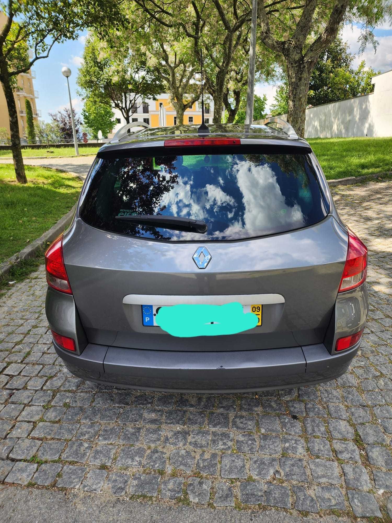 Carro Renault clio
