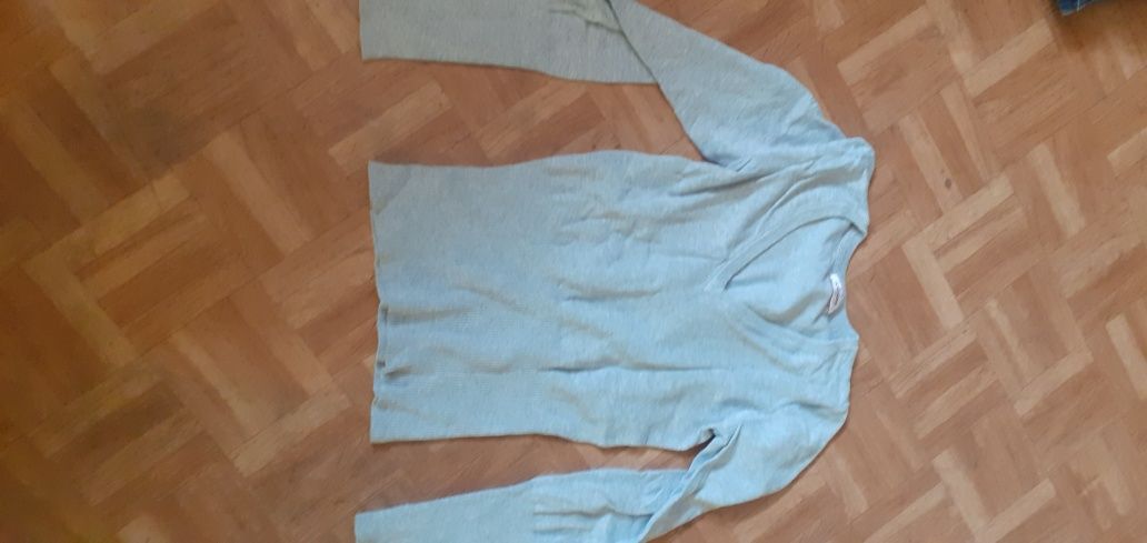 Bluza młodzieżowe sweterek  152 dziewczynka
