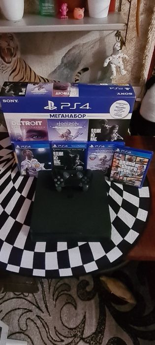 Playstation 4 slim 1 tb