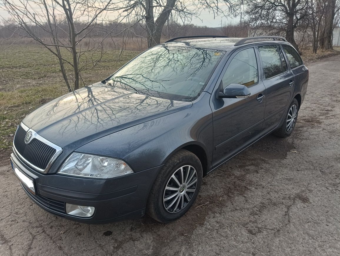 Продам Skoda Octavia A5 (Шкода октавія А5) можливий обмін або торг.