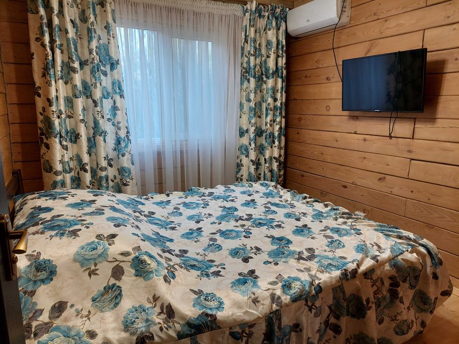 Супер відпочинок!!! Здаю новий зруб  в лісі на річці Десна в Піірнове