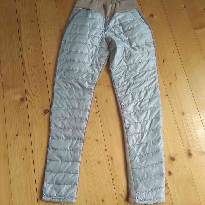 Красивий костюм на зиму/весну