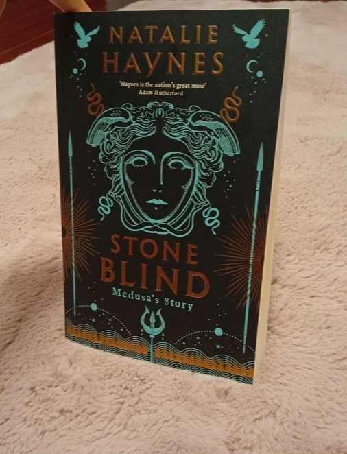Stone Blind [PORTES INCLUÍDOS]- Natalie Haynes