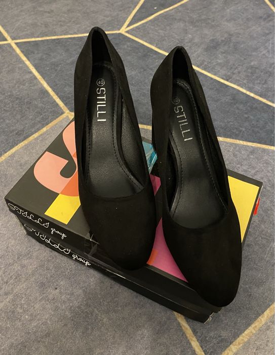 Туфлі,замш.Нові.