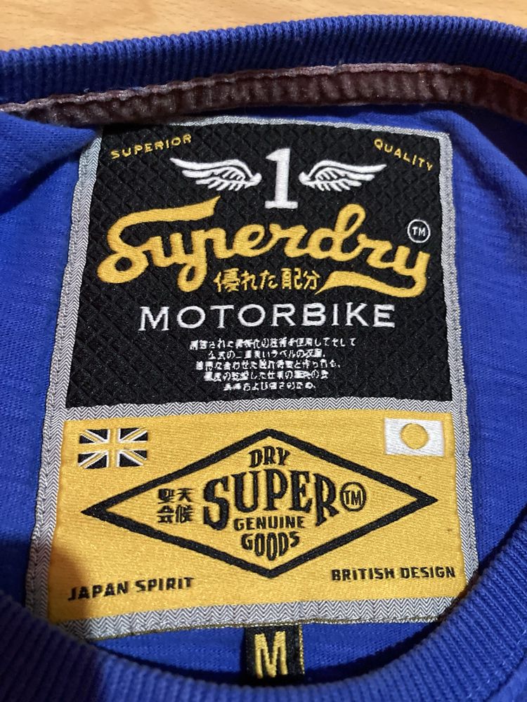 T-shirt Superdry duas unidades