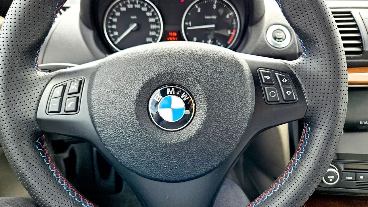 BMW Seria 1 120D Kabrio M-Pakiet Skóra Xenon Nawi Ringi El. Dach Grzane Fotele