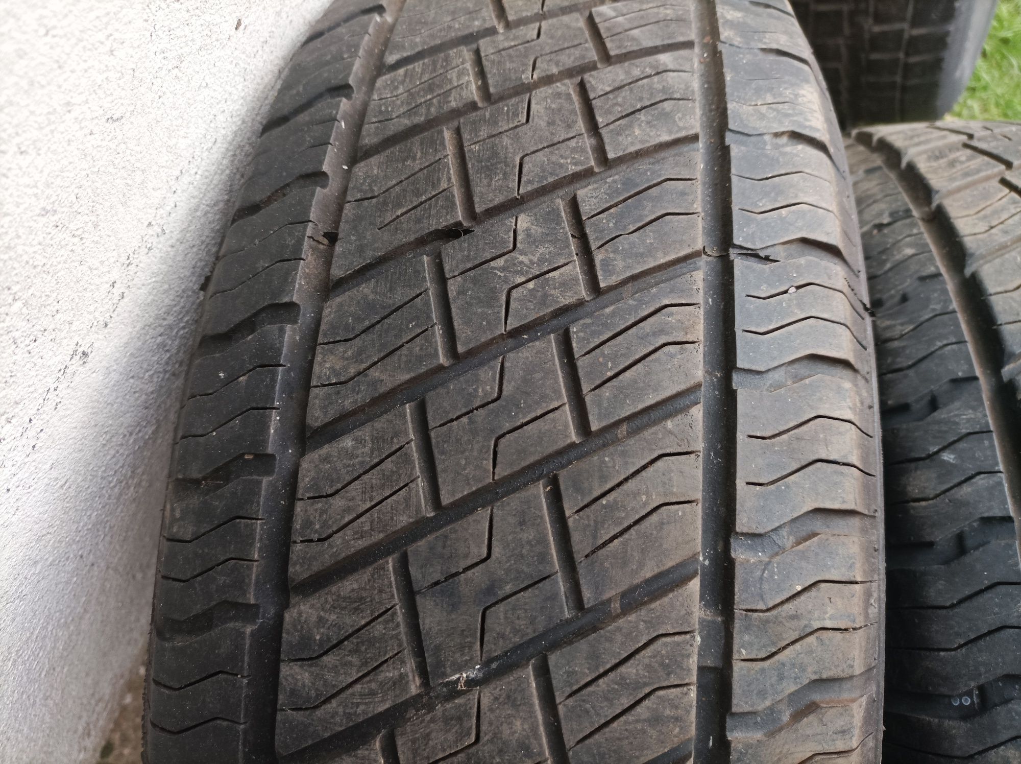 Opony 245/70 R16 2 sztuki