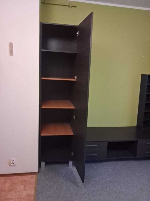 zestaw mebli pokojowych