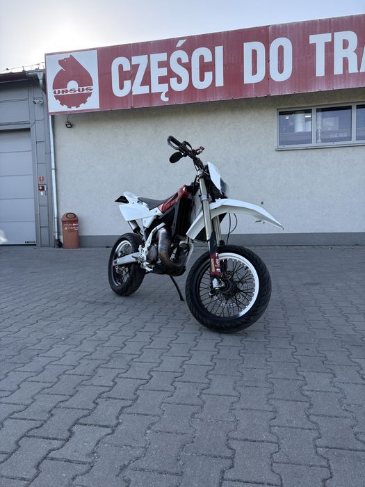 Husqvarna sm125s (ktm honda yamaha beta)