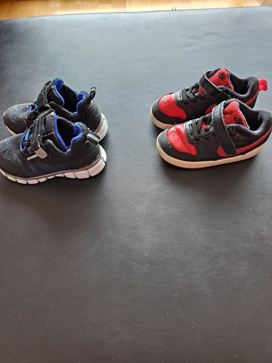 Tenis de menino (azuis nr 24) (nike nr 25)