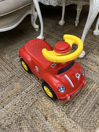 Jeździk dla dziecka autko