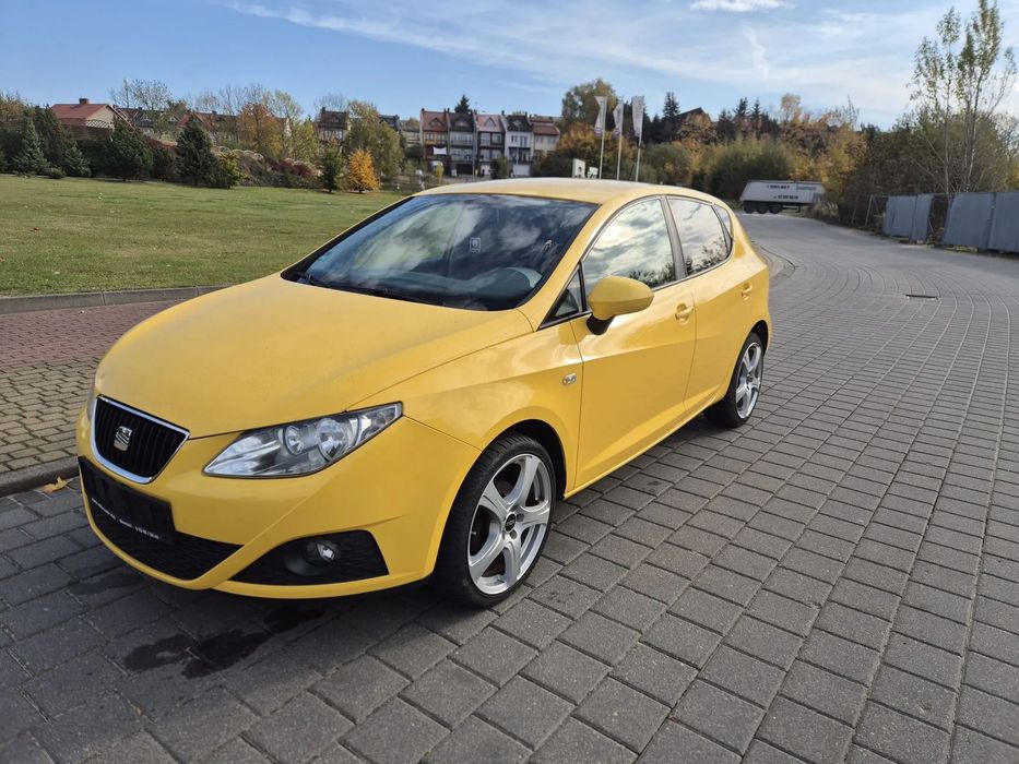 Seat Ibiza 1,4 benzyna, 2x kluczyk, klimatyzacja, tempomat, isofix