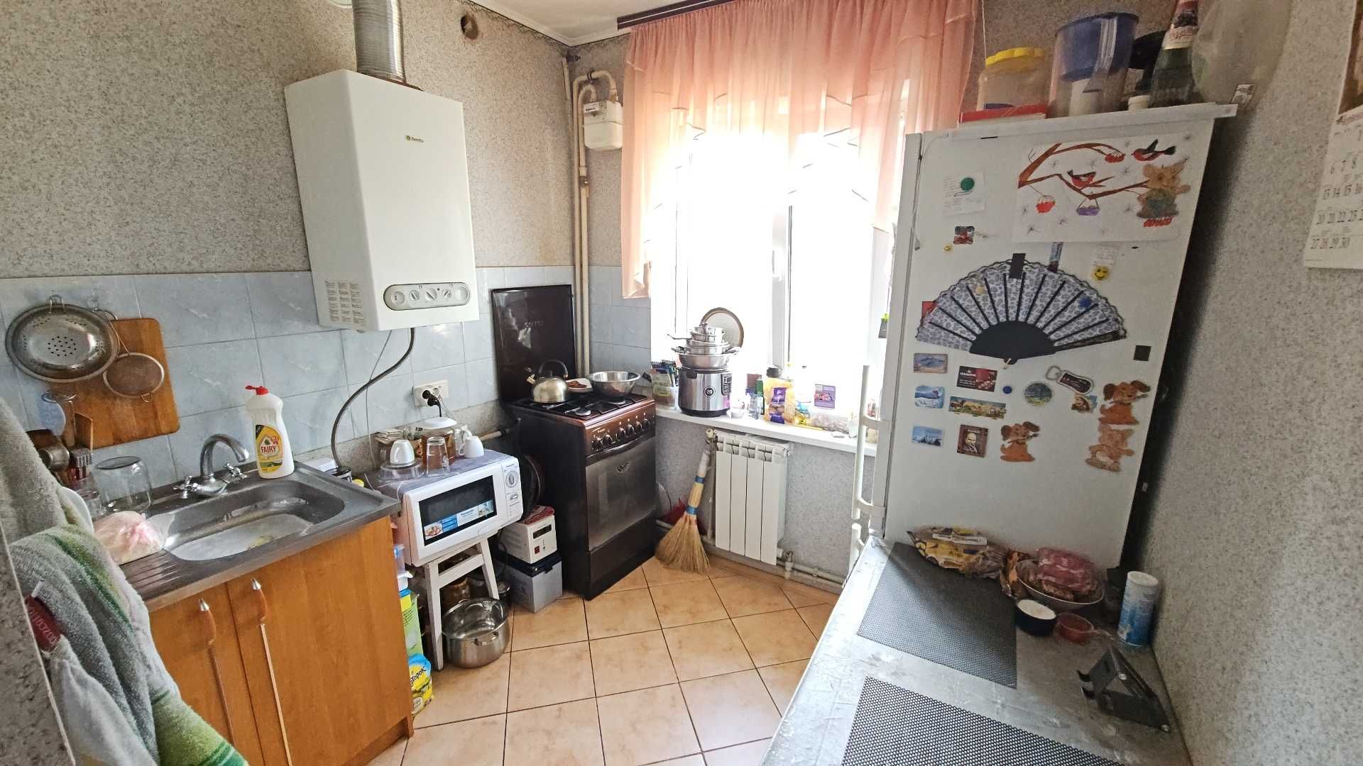 Двох кімнатна квартира з ремонтом - район ЦИНС.